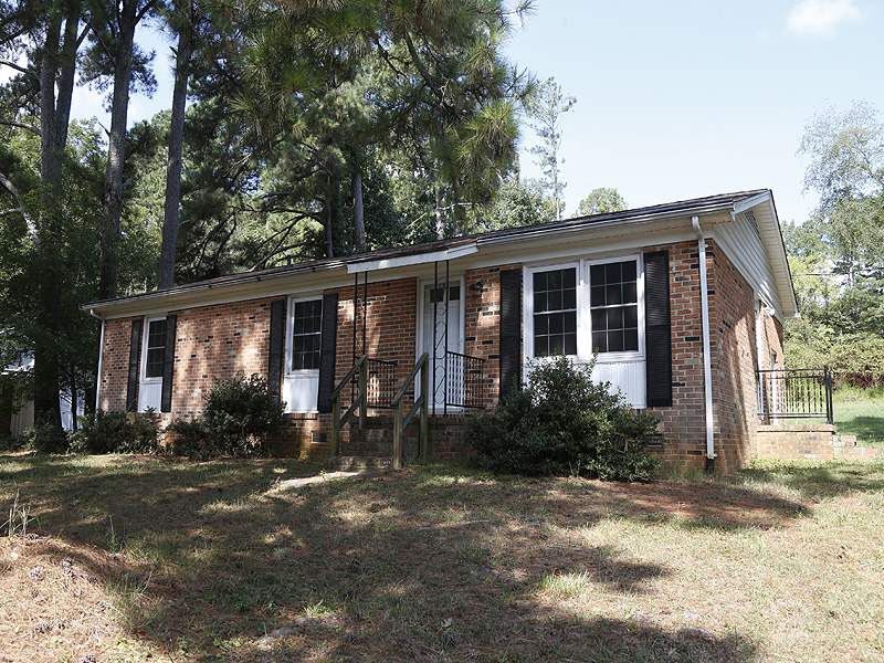 129 Baldwin Dr, Durham, NC 27712