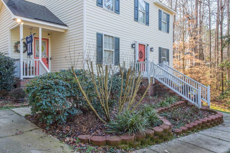 129 Biltmore Dr, Clayton, NC 27520