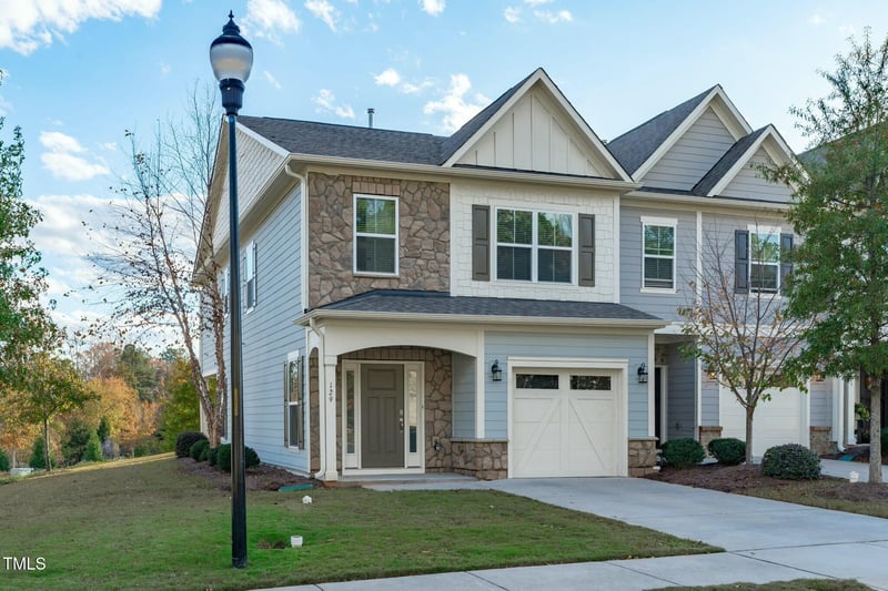 129 Bowerbank Ln, Apex, NC 27539