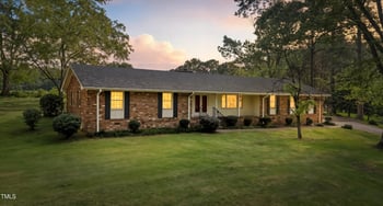 129 Castle Dr, Smithfield, NC 27577