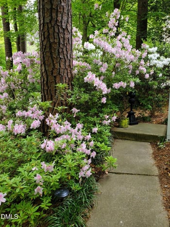 129 Castlefern Dr, Cary, NC 27513