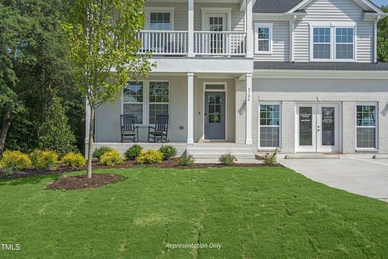 129 Charlotte Knoll St, Zebulon, NC 27597