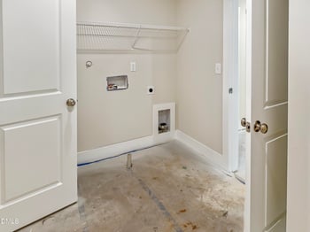 129 Charlotte Knoll St, Zebulon, NC 27597