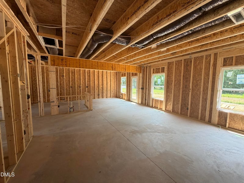 129 Cheshire Farm Dr, Smithfield, NC 27577