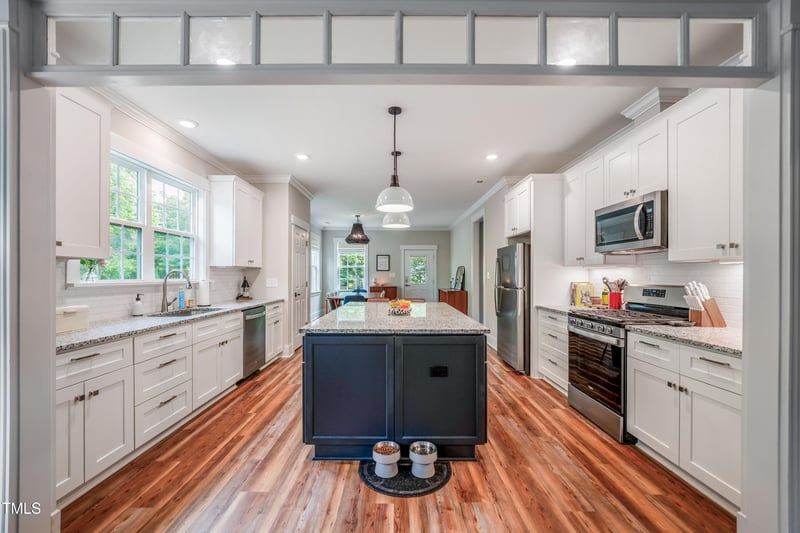 129 Chestnut Ave, Wake Forest, NC 27587