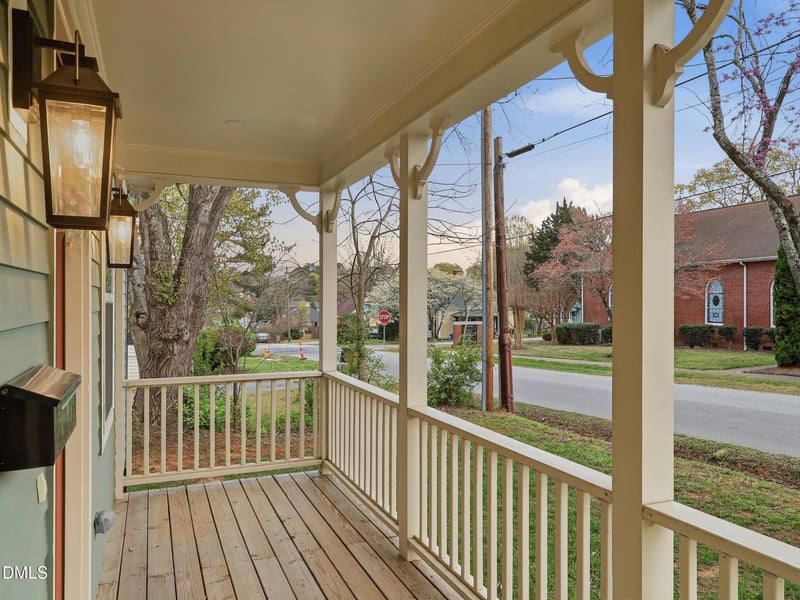 129 Chestnut Ave, Wake Forest, NC 27587