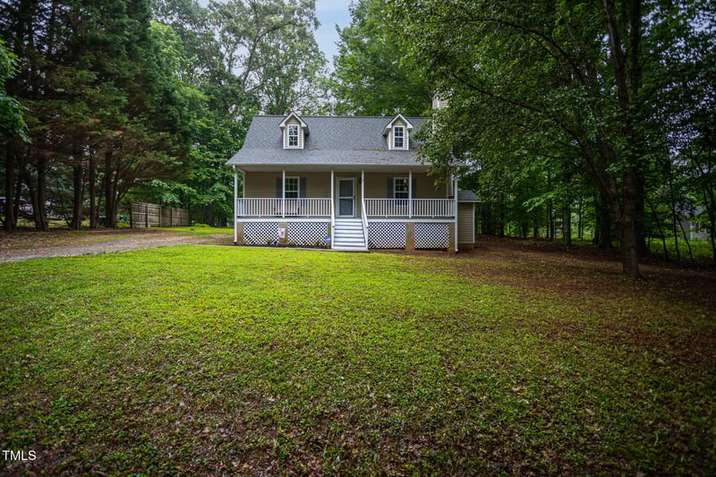 129 Clark Ct, Youngsville, NC 27596