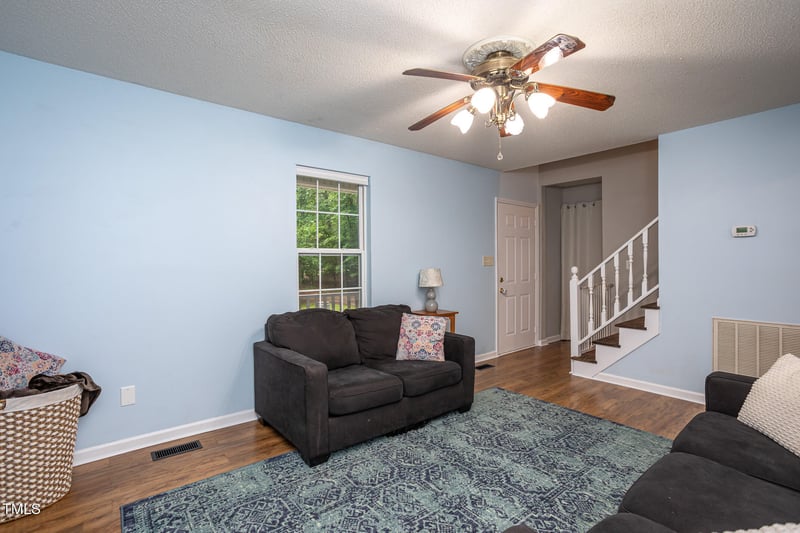 129 Clark Ct, Youngsville, NC 27596