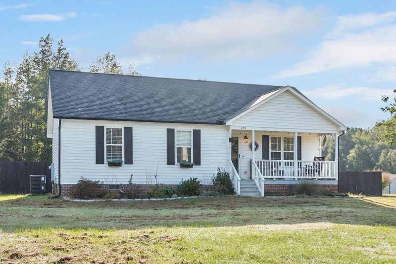 129 Conner Dr, Clayton, NC 27520