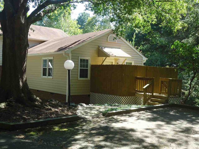 129 Drummond Pl #129, Cary, NC 27511