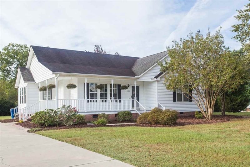129 Edmondson Dr, Willow Springs, NC 27592