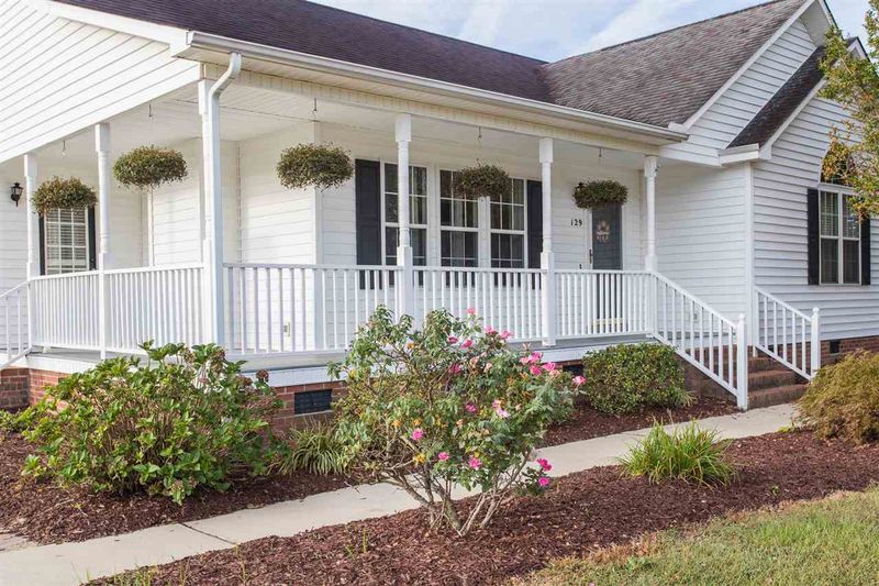 129 Edmondson Dr, Willow Springs, NC 27592