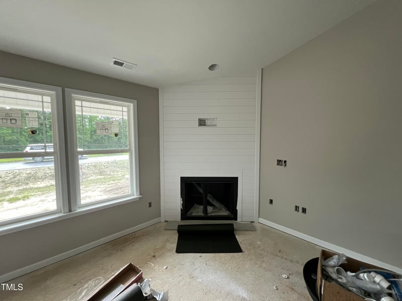 129 Grace Pond Ave, Benson, NC 27504