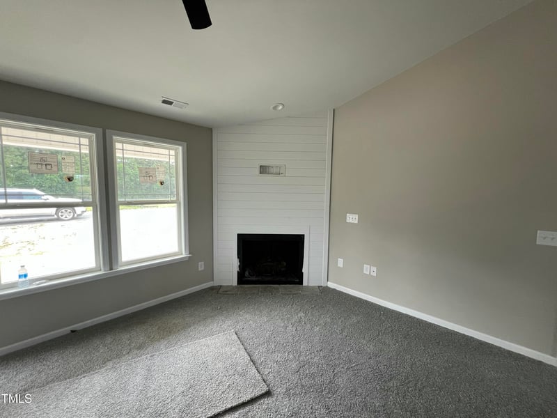 129 Grace Pond Ave, Benson, NC 27504