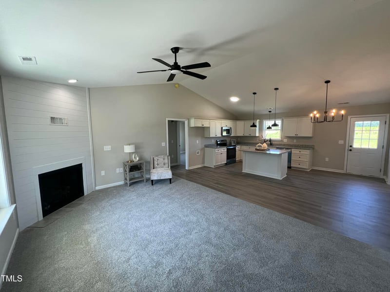 129 Grace Pond Ave, Benson, NC 27504