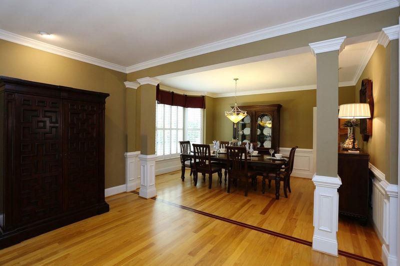 129 Graylyn Dr, Chapel Hill, NC 27516
