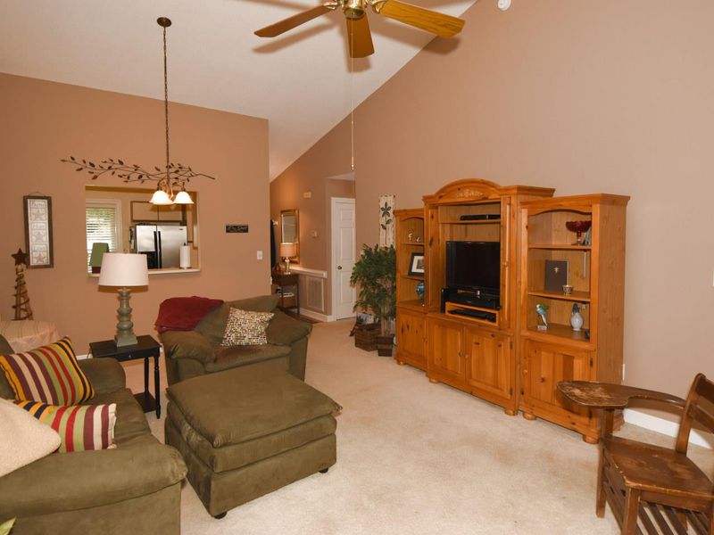 129 Halsmer Ct, Apex, NC 27502