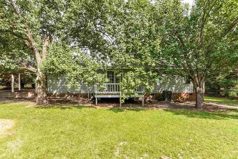 129 Lakeside Cir, Willow Springs, NC 27592