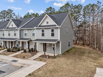 129 Longleaf Pine St, Clayton, NC 27527