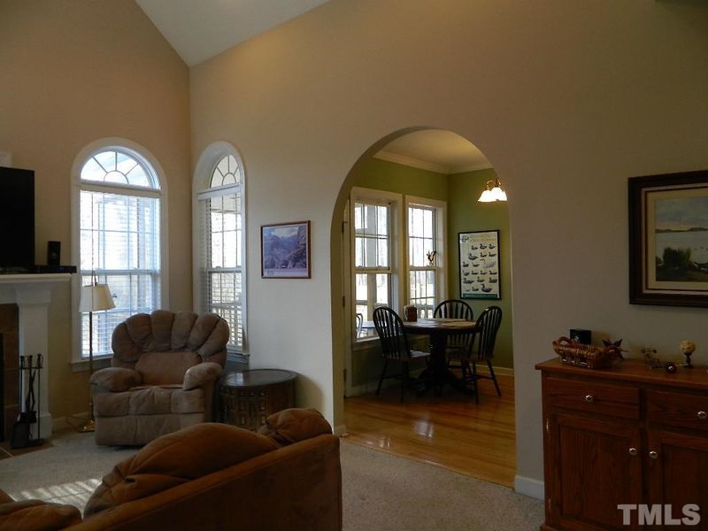 129 Mcdougle Ln, Clayton, NC 27520