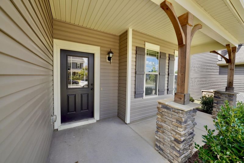 129 Mcdowell Pw, Clayton, NC 27520