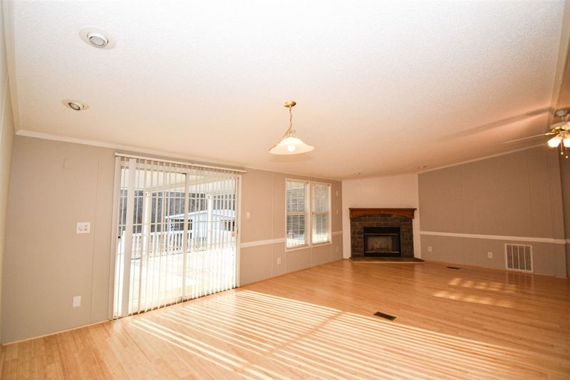 129 Mcpoole Ln, Archer Lodge, NC 27527