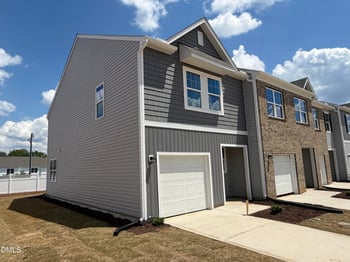 129 Meyers Ct, Clayton, NC 27520