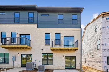 129 Midtown Rows Way #15, Fuquay Varina, NC 27526