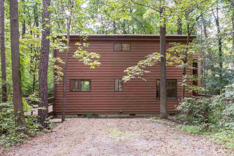 129 Murdock Dr, Hillsborough, NC 27278