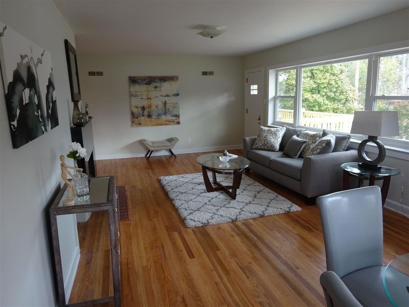 129 Nelson St, Durham, NC 27707