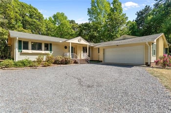 129 Overlook Rd, West End, NC 28326