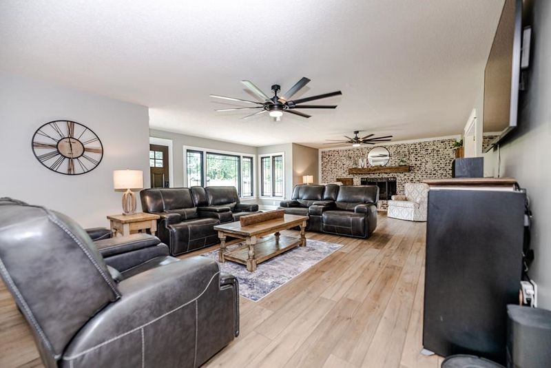 129 Pasture Ln, Sanford, NC 27330