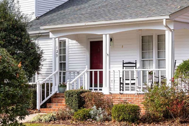 129 Pickett Ln, Cary, NC 27511