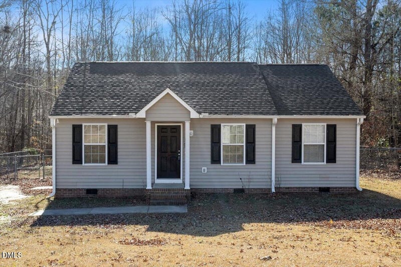 129 Pinto Ln, Zebulon, NC 27597
