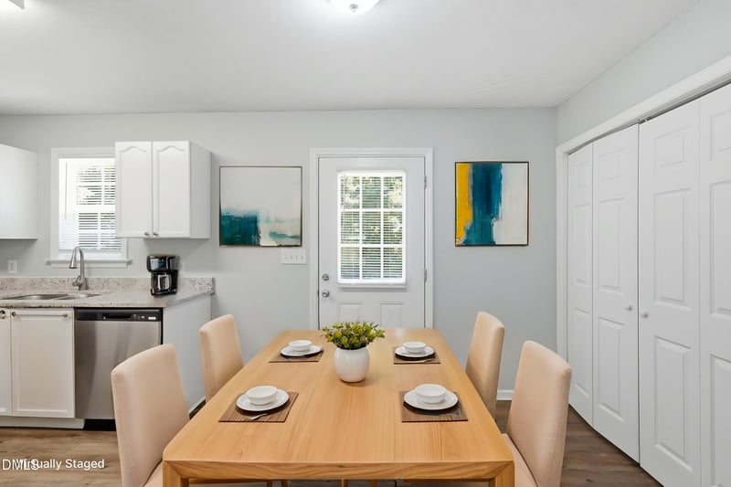 129 Pinto Ln, Zebulon, NC 27597