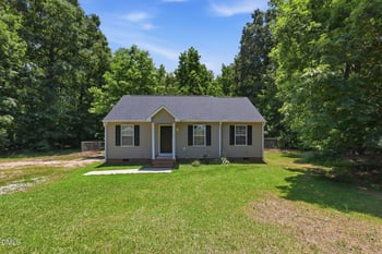 129 Pinto Ln, Zebulon, NC 27597