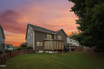 129 Pointe Park Cir, Holly Springs, NC 27540