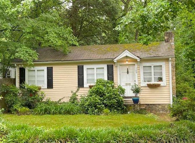 129 Purefoy Rd, Chapel Hill, NC 27514