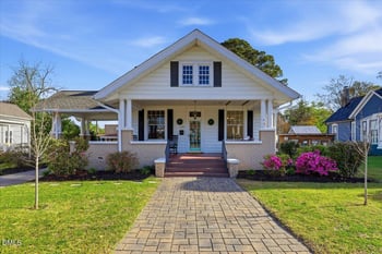 129 Railroad St, La Grange, NC 28551