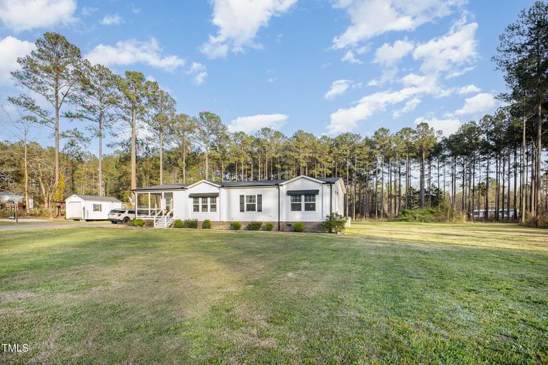 129 Red House Rd, Smithfield, NC 27577