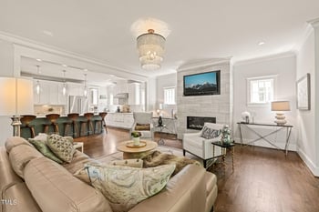 129 Ruskin Dr, Chapel Hill, NC 27516
