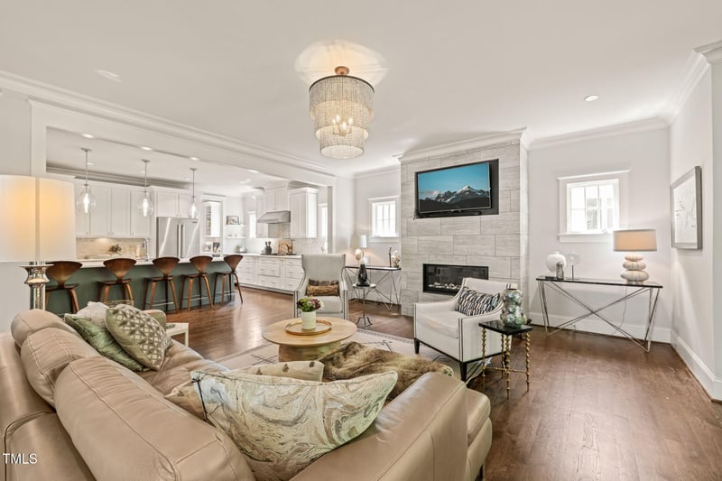 129 Ruskin Dr, Chapel Hill, NC 27516