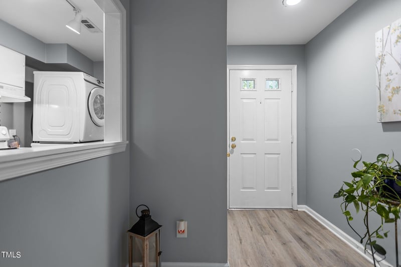 129 Scott Ln, Chapel Hill, NC 27514