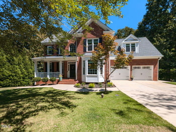 129 Starwood Ln, Holly Springs, NC 27540