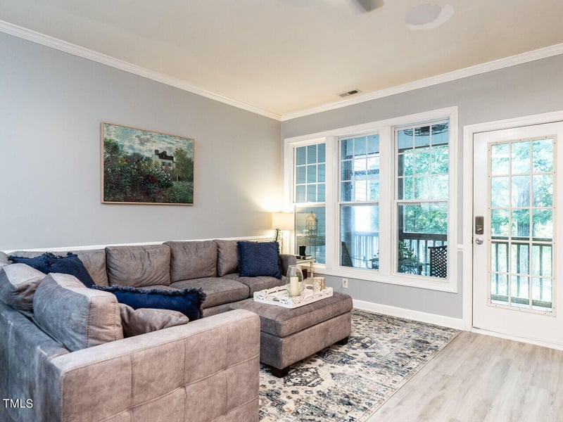 129 Summit Oaks Ln, Holly Springs, NC 27540