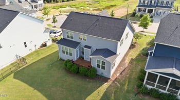129 Treeline Ct, Holly Springs, NC 27540