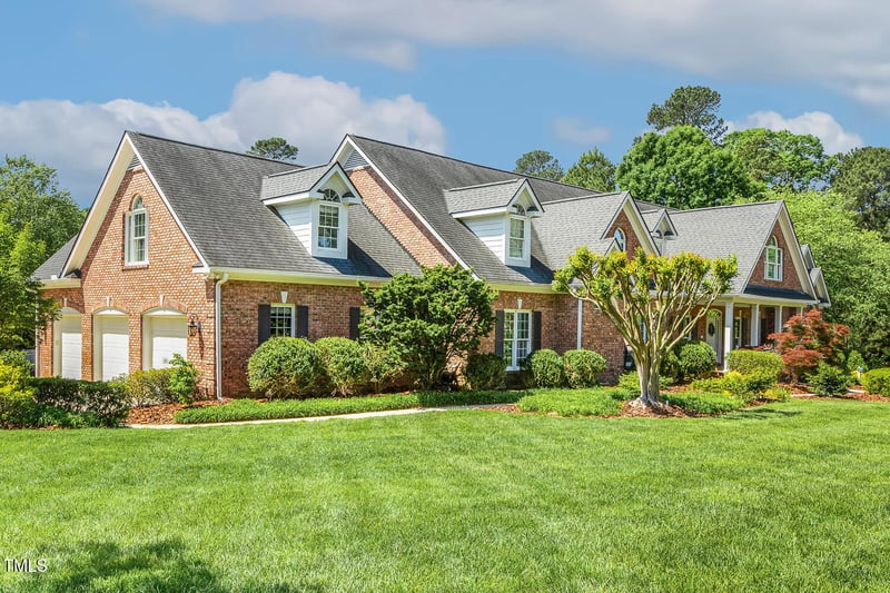 129 Trellingwood Dr, Morrisville, NC 27560