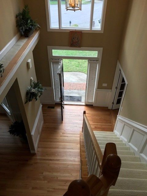 129 Wheatsbury Dr, Cary, NC 27513