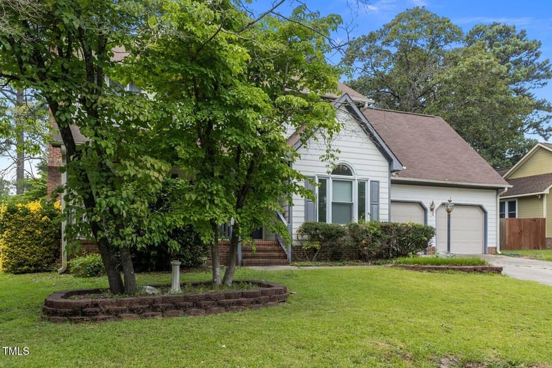 1290 Exeter Ln, Fayetteville, NC 28314