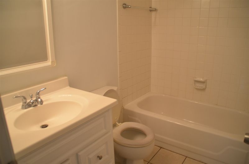 1291 Schaub Dr #D, Raleigh, NC 27606